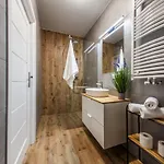Sloneczna Apartment *