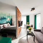 Sloneczna Apartment *